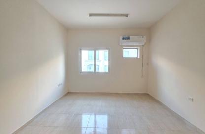 Apartment - Studio - 1 Bathroom for rent in Fire Station Road - Muwaileh - Sharjah