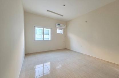 Apartment - Studio - 1 Bathroom for rent in Fire Station Road - Muwaileh - Sharjah