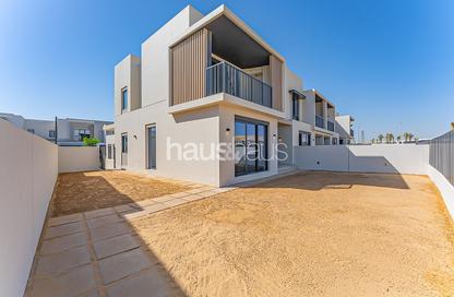 Townhouse - 4 - 4 for rent in Jebel Ali Village Townhouses - Jebel Ali Village - Jebel Ali - Dubai