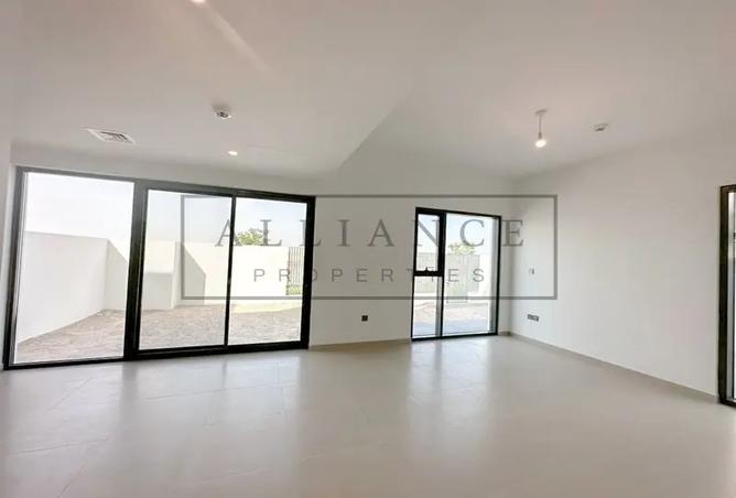 100412961 - Property Image 2