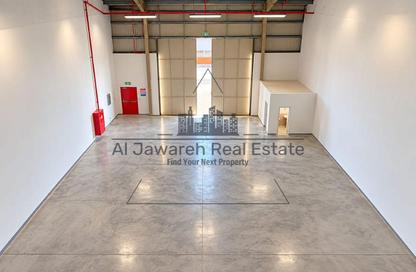 Warehouse - Studio - 1 for rent in Umm Dir - Umm Al Quwain