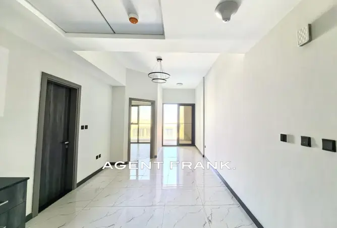 150005944 - Property Image 2