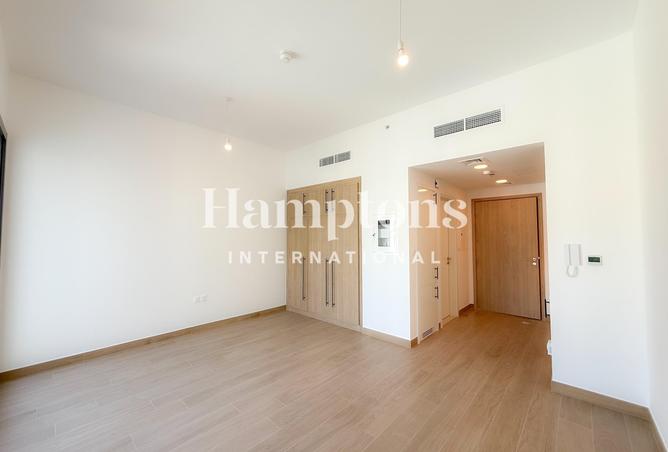 106390853 - Property Image 3