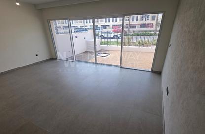 Townhouse - 4 - 5 for rent in Nice - Damac Lagoons - Dubai