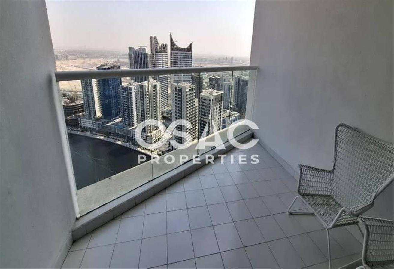 Full Lake View | Spacious1BR | Damac Prive photo 12