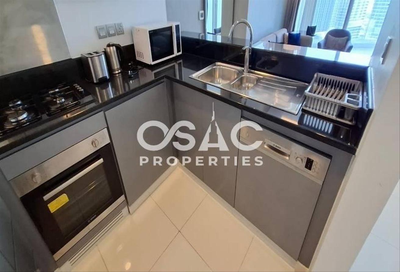 Full Lake View | Spacious1BR | Damac Prive photo 5