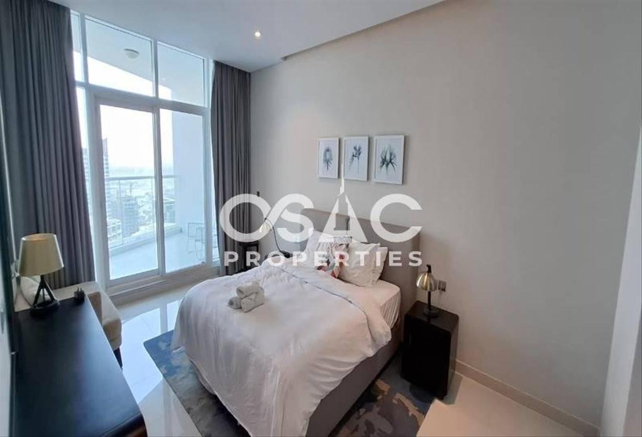 Full Lake View | Spacious1BR | Damac Prive photo 3