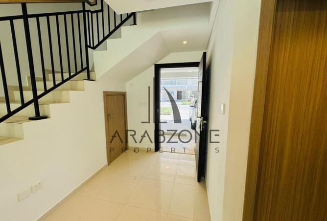 87033150 - Property Image 3