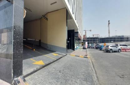 Apartment - 3 - 3 for sale in Oasis Tower 1 - Oasis Tower - Al Rashidiya 1 - Al Rashidiya - Ajman