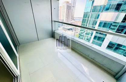 شقة - 3 غرف نوم - 3 حمامات للايجار في الممزر بلازا - شارع التعاون - التعاون - الشارقة