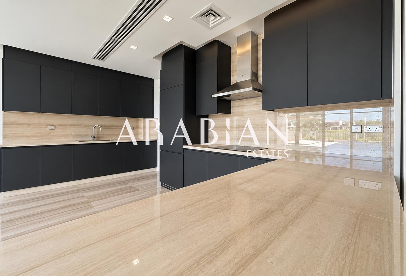 Golf and Lake View | Private Pool | Corner Villa photo 12