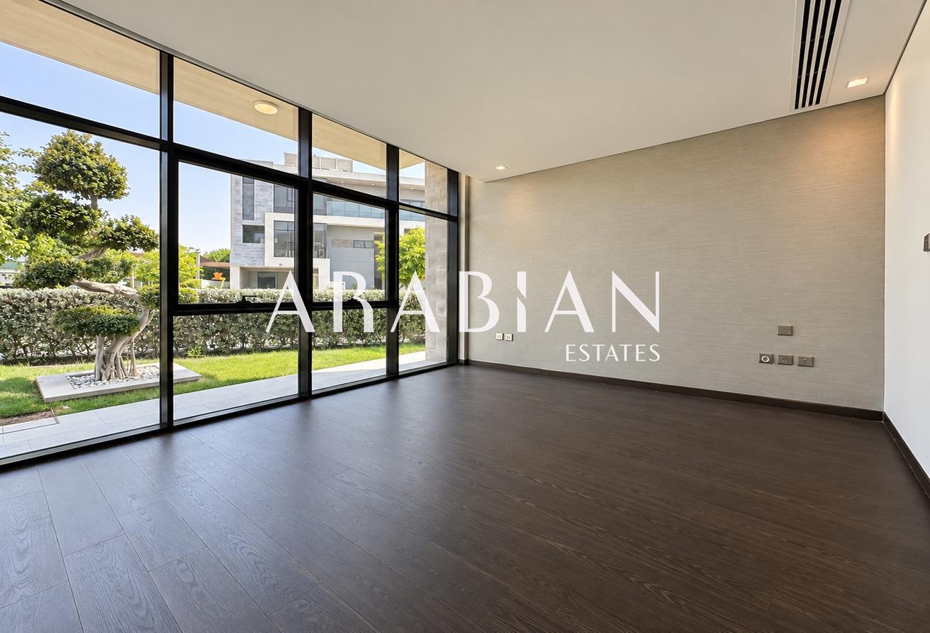 Golf and Lake View | Private Pool | Corner Villa photo 11