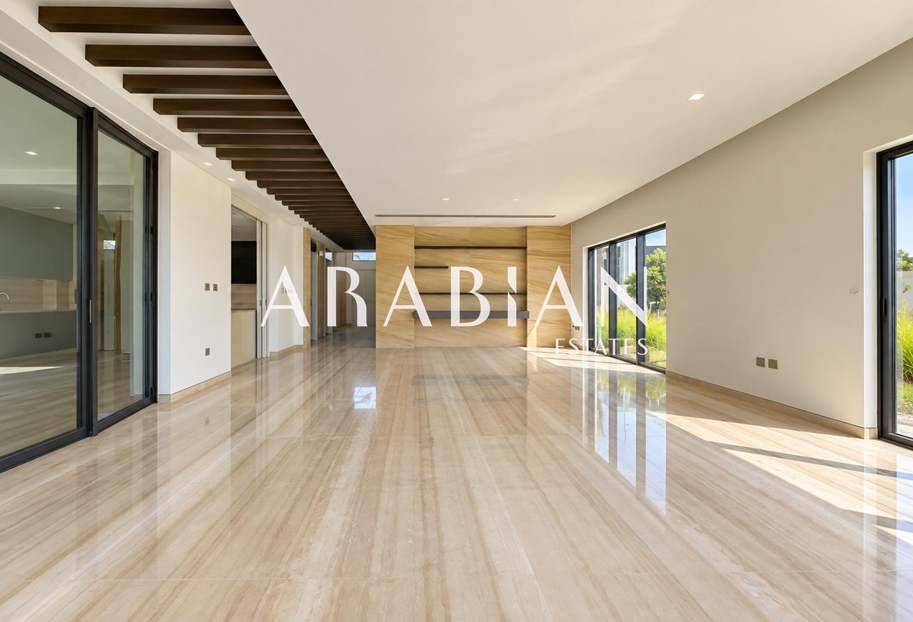 Golf and Lake View | Private Pool | Corner Villa photo 8