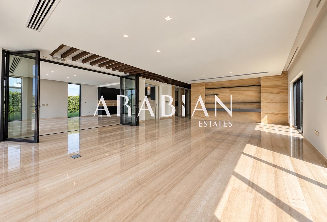 Golf and Lake View | Private Pool | Corner Villa photo 4