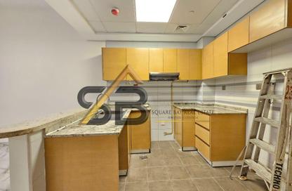 Apartment - 1 - 1 for rent in Central 1 Dubai 5 - Jumeirah Garden City - Al Satwa - Dubai Apartment - 1 - 1 for rent in Central 1 Dubai 5 - Jumeirah Garden City - Al Satwa - Dubai