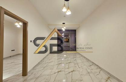Apartment - 1 - 1 for rent in Central 1 Dubai 5 - Jumeirah Garden City - Al Satwa - Dubai Apartment - 1 - 1 for rent in Central 1 Dubai 5 - Jumeirah Garden City - Al Satwa - Dubai