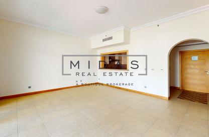 Apartment - 2 - 3 for rent in Al Habool - Shoreline Apartments - Palm Jumeirah - Dubai
