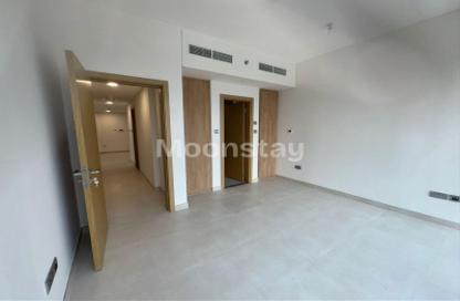 Apartment - 3 Bedrooms - 2 Bathrooms for rent in Radiant Square - City Of Lights - Al Reem Island - Abu Dhabi Apartment - 3 Bedrooms - 2 Bathrooms for rent in Radiant Square - City Of Lights - Al Reem Island - Abu Dhabi