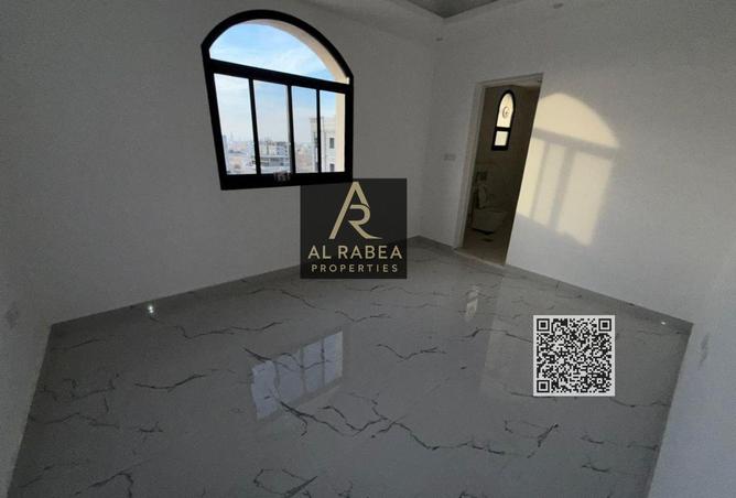 84079155 - Property Image 2