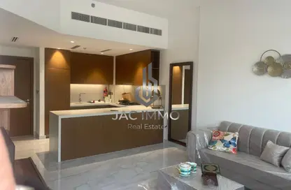 شقة - غرفة نوم - 2 حمامات للايجار في عزيزي ميراج - ستوديو سيتي - دبي شقة - غرفة نوم - 2 حمامات للايجار في عزيزي ميراج - ستوديو سيتي - دبي