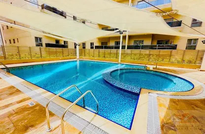 Apartment - 2 Bedrooms - 3 Bathrooms for rent in Muwaileh 29 Building - Muwaileh - Sharjah