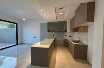 Townhouse - 2 - 4 for rent in Falcon Island North - Falcon Island - Al Hamra Village - Ras Al Khaimah