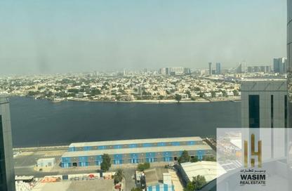 شقة - 2 - 2 للايجار في أورينت تاور - البستان - عجمان