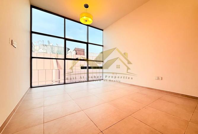 64046951 - Property Main Image