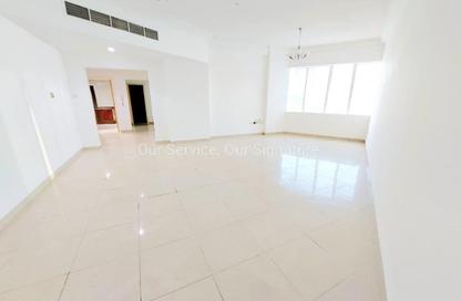 Apartment - 2 Bedrooms - 2 Bathrooms for rent in New Al Taawun Road - Al Taawun - Sharjah