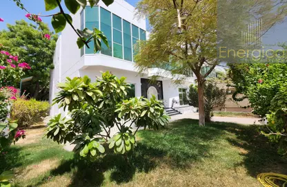 Villa - Studio - 5 Bathrooms for rent in Umm Suqeim 1 Villas - Umm Suqeim 1 - Umm Suqeim - Dubai