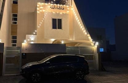 Townhouse - 4 Bedrooms - 6 Bathrooms for rent in Al Zaheya Gardens - Al Zahya - Ajman