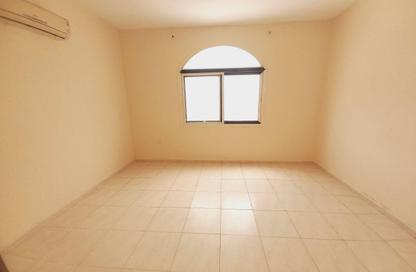 Apartment - Studio - 1 Bathroom for rent in Muwailih Building - Muwaileh - Sharjah