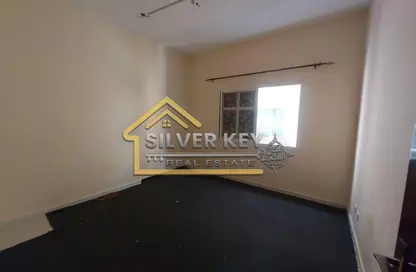 Apartment - 2 Bedrooms - 2 Bathrooms for rent in Al Mahatta - Al Qasimia - Sharjah