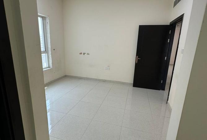 141018235 - Property Image 3