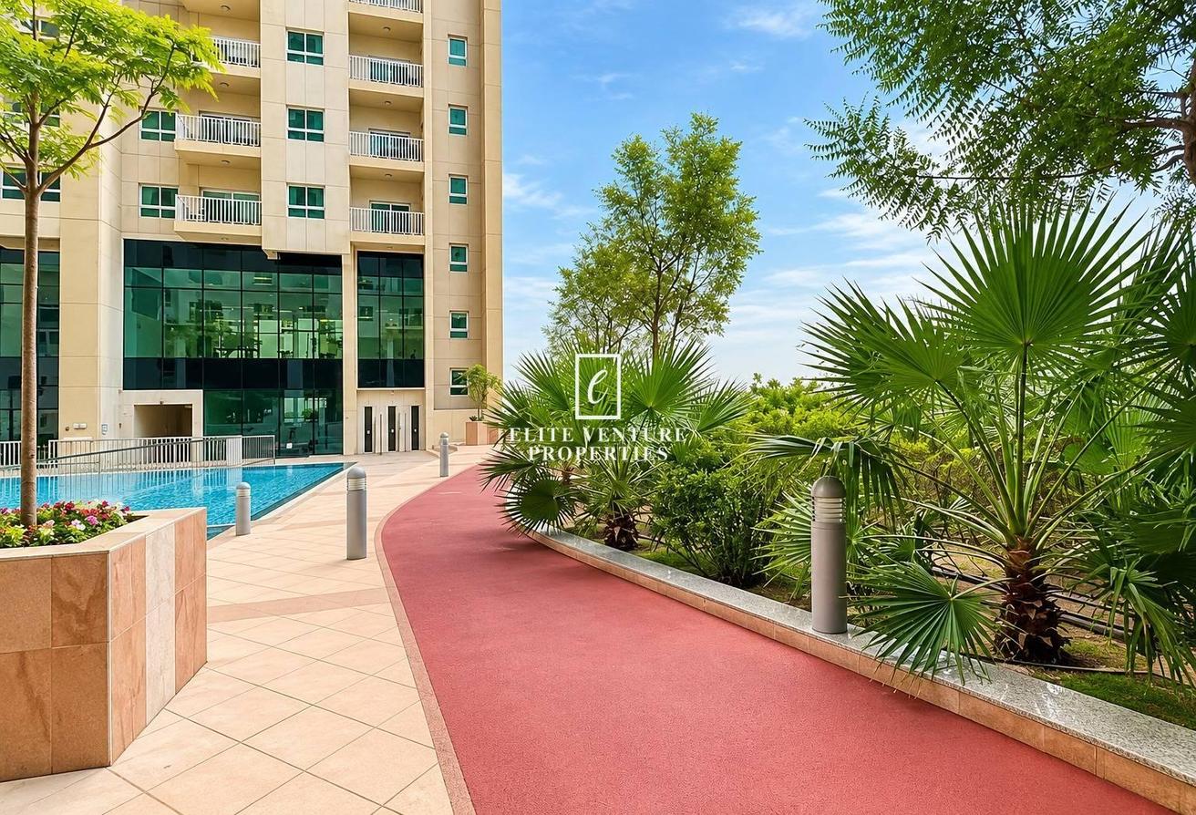 LARGE BALCONY | SPACIOUS LAYOUT | PREMIUM LIVING photo 25