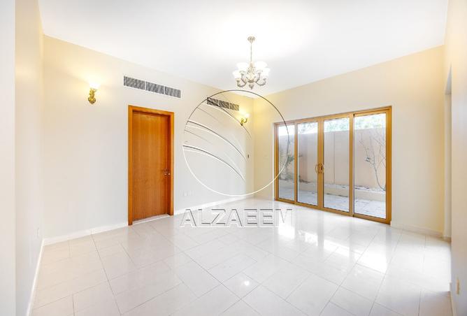 128372846 - Property Image 3