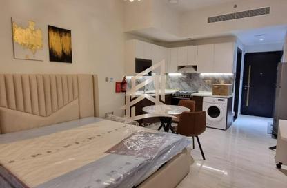 Apartment - Studio - 1 Bathroom for rent in Jewelz by Danube - Arjan - Dubai
