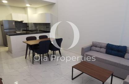 Apartment - 2 Bedrooms - 2 Bathrooms for rent in The Gate - Masdar City - Abu Dhabi