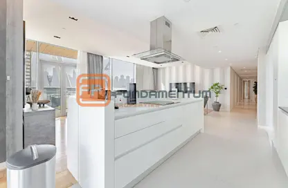 Apartment - 3 Bedrooms - 4 Bathrooms for sale in Bluewaters Residences Building 9 - Bluewaters Residences - Bluewaters - Dubai Apartment - 3 Bedrooms - 4 Bathrooms for sale in Bluewaters Residences Building 9 - Bluewaters Residences - Bluewaters - Dubai