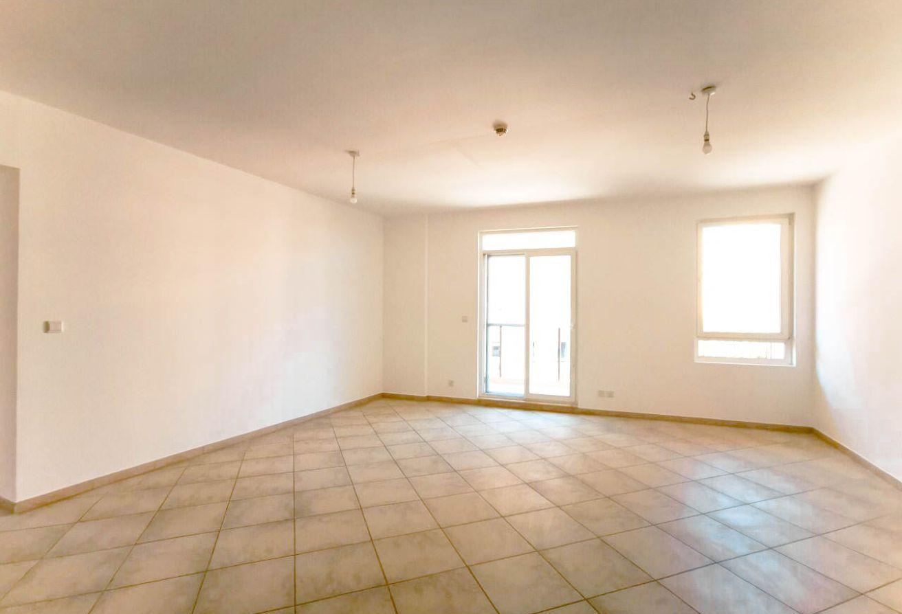 Community Expert | Vacant Now | Premium Unit photo 7