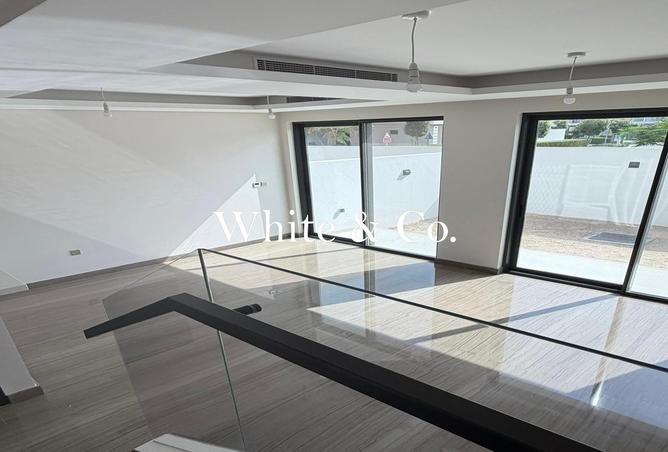 93573930 - Property Main Image