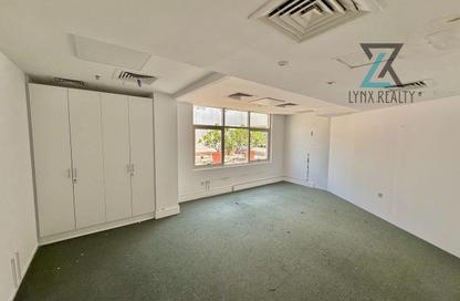 Office Space - Studio - 1 for rent in API Al Diyafah Building - Jumeirah 1 - Jumeirah - Dubai