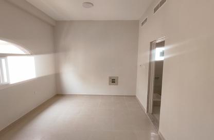 Apartment - Studio - 1 Bathroom for rent in Al Shamsi 2 - Muwaileh Commercial - Sharjah