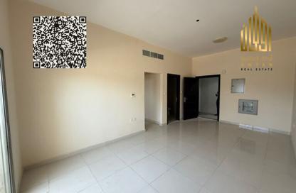 Apartment - 2 Bedrooms - 3 Bathrooms for rent in Al Jurf Industrial 3 - Al Jurf Industrial - Ajman