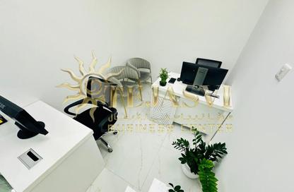 Office Space - Studio - 1 Bathroom for rent in Reem Residency - Al Karama - Dubai