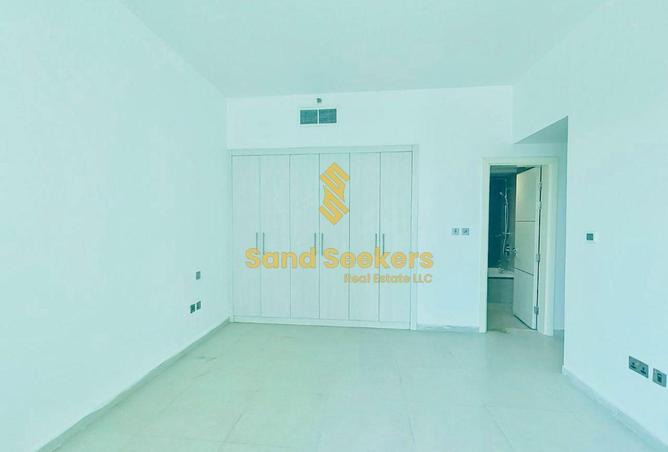 103710227 - Property Image 2