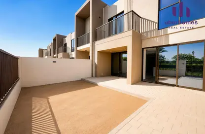 Townhouse - 3 Bedrooms - 4 Bathrooms for rent in La Violeta 2 - La Violeta - Villanova - Dubai