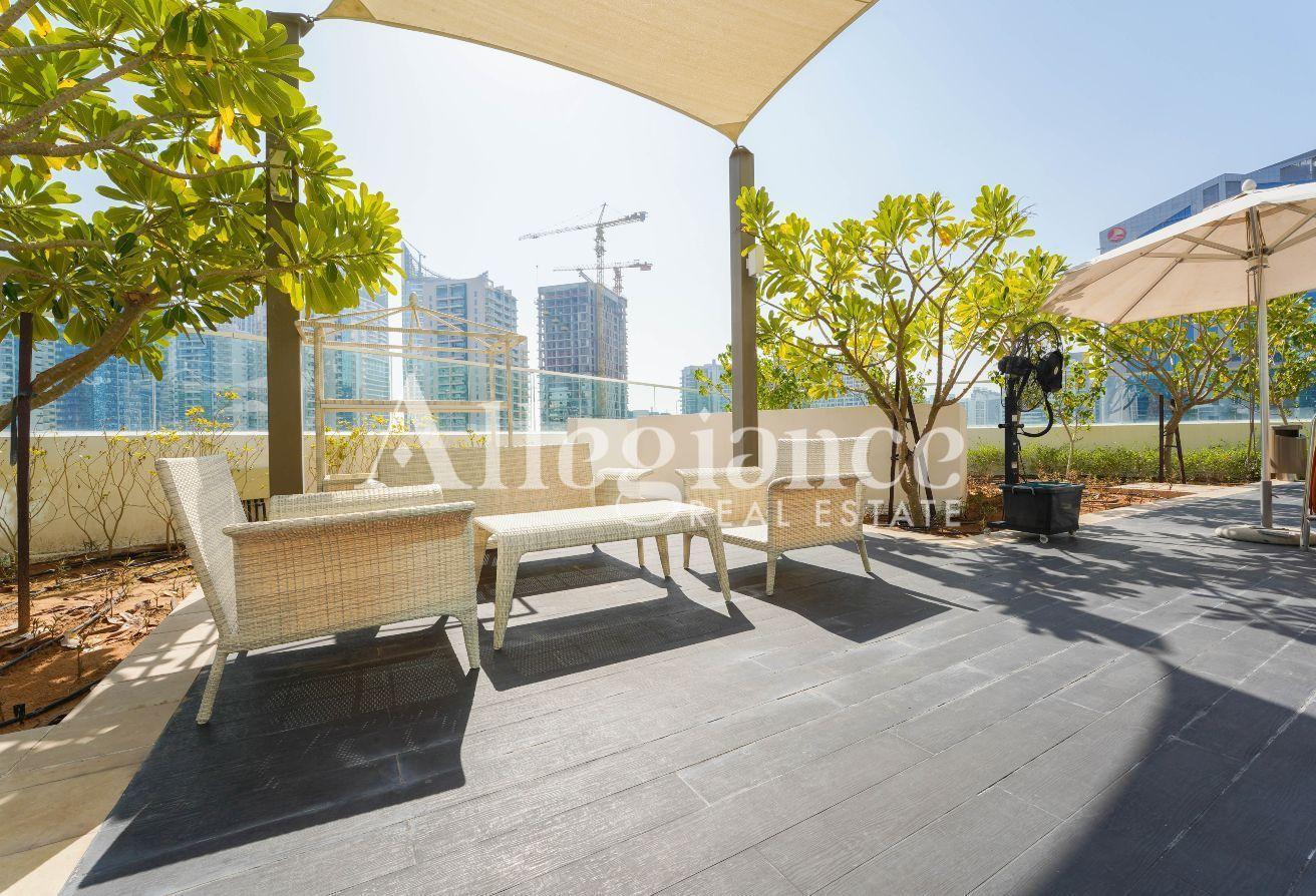 Fully Furnished | Vacant | Great Location photo 11
