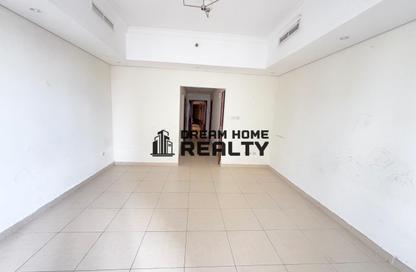 Apartment - 1 Bedroom - 2 Bathrooms for rent in Danat Al Khan Tower - Al Khan Lagoon - Al Khan - Sharjah Apartment - 1 Bedroom - 2 Bathrooms for rent in Danat Al Khan Tower - Al Khan Lagoon - Al Khan - Sharjah