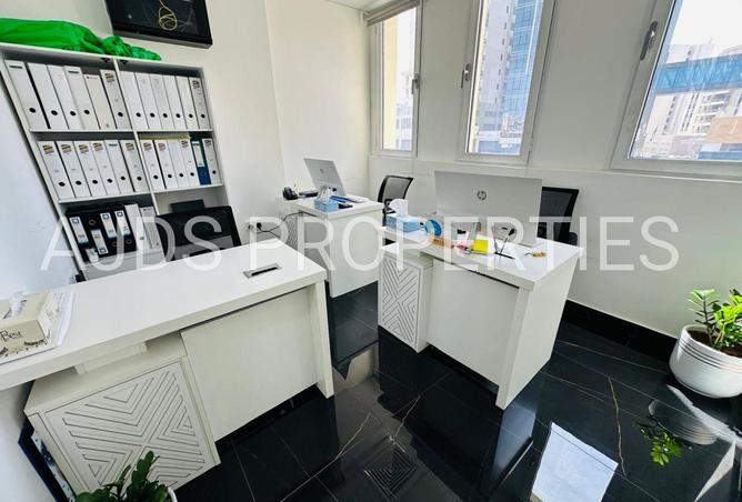 78184152 - Property Main Image